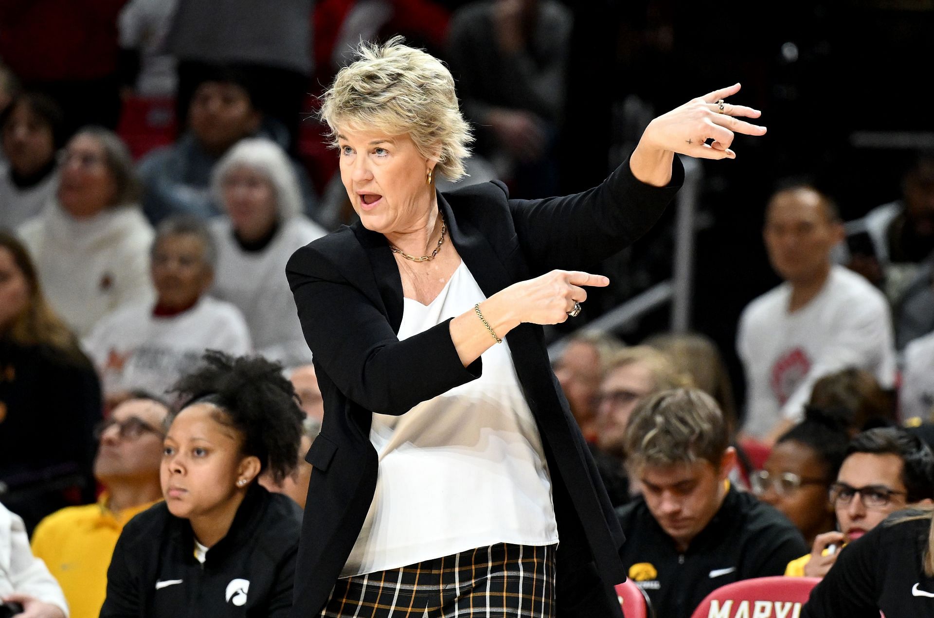 Iowa Basketball Coach Salary: A Comprehensive Guide