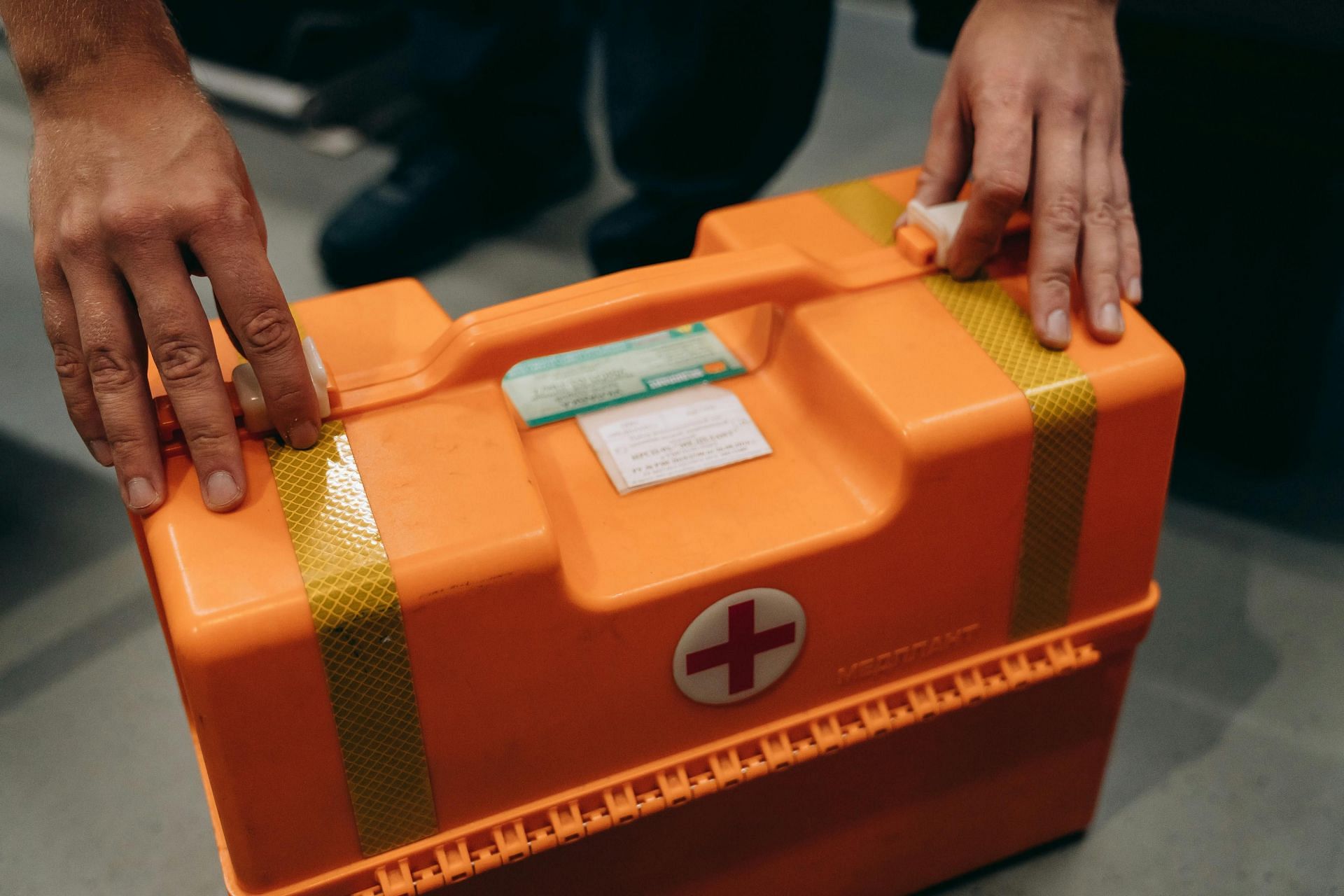 Travel medical kit (image sourced via Pexels / Photo by mikhail)