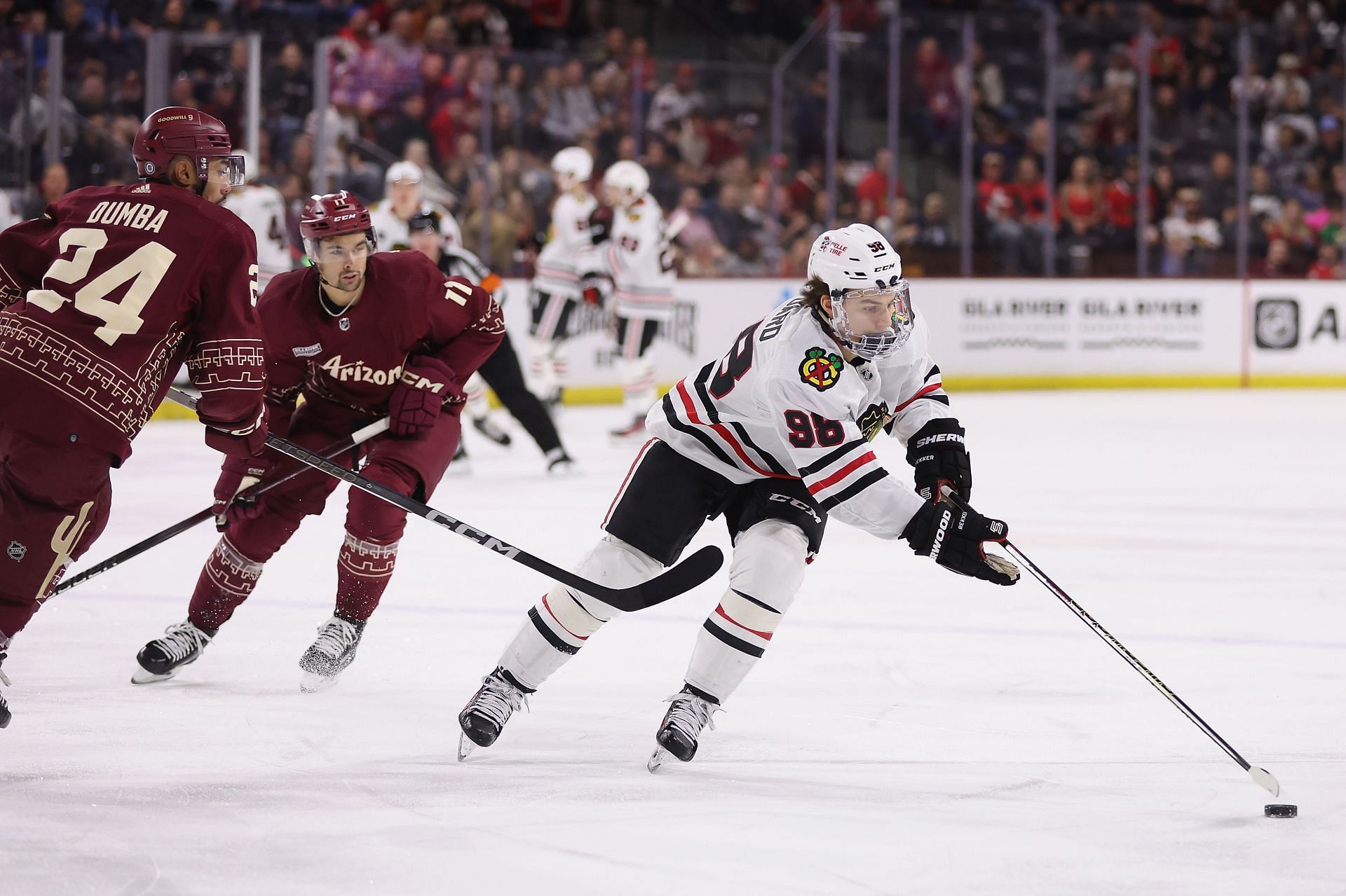 Chicago Blackhawks v Arizona Coyotes