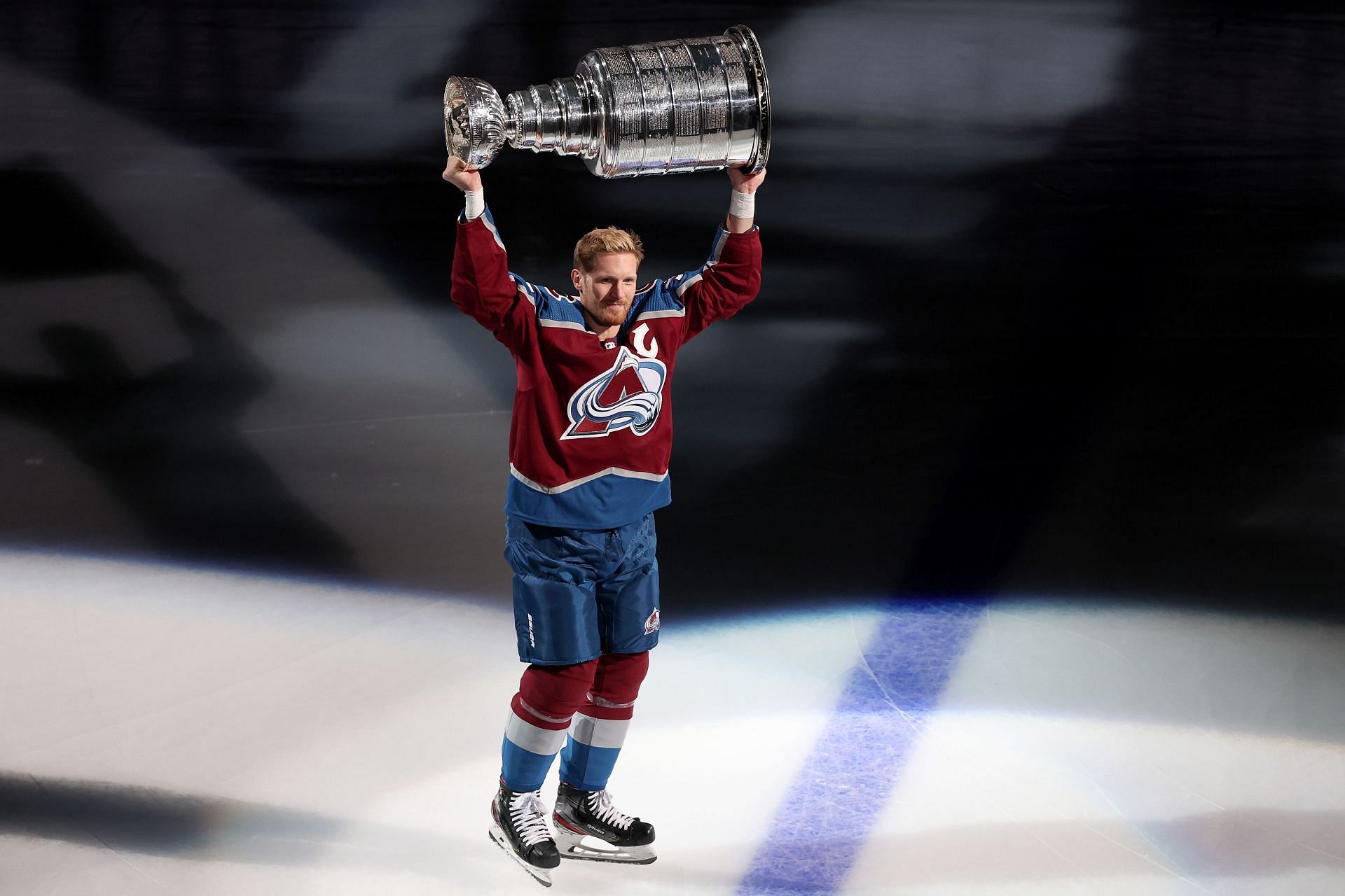 Chicago Blackhawks v Colorado Avalanche