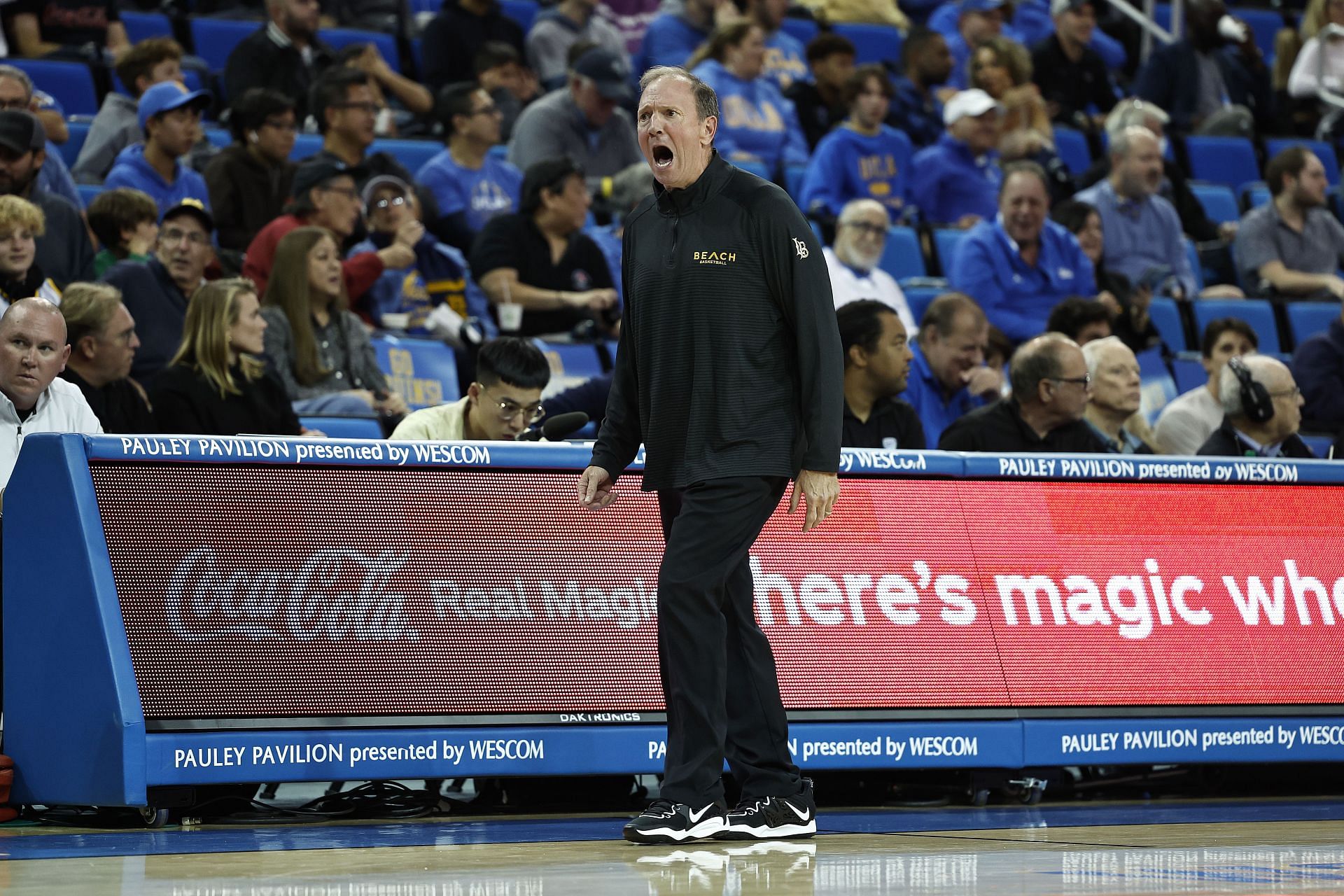 Long Beach State v UCLA