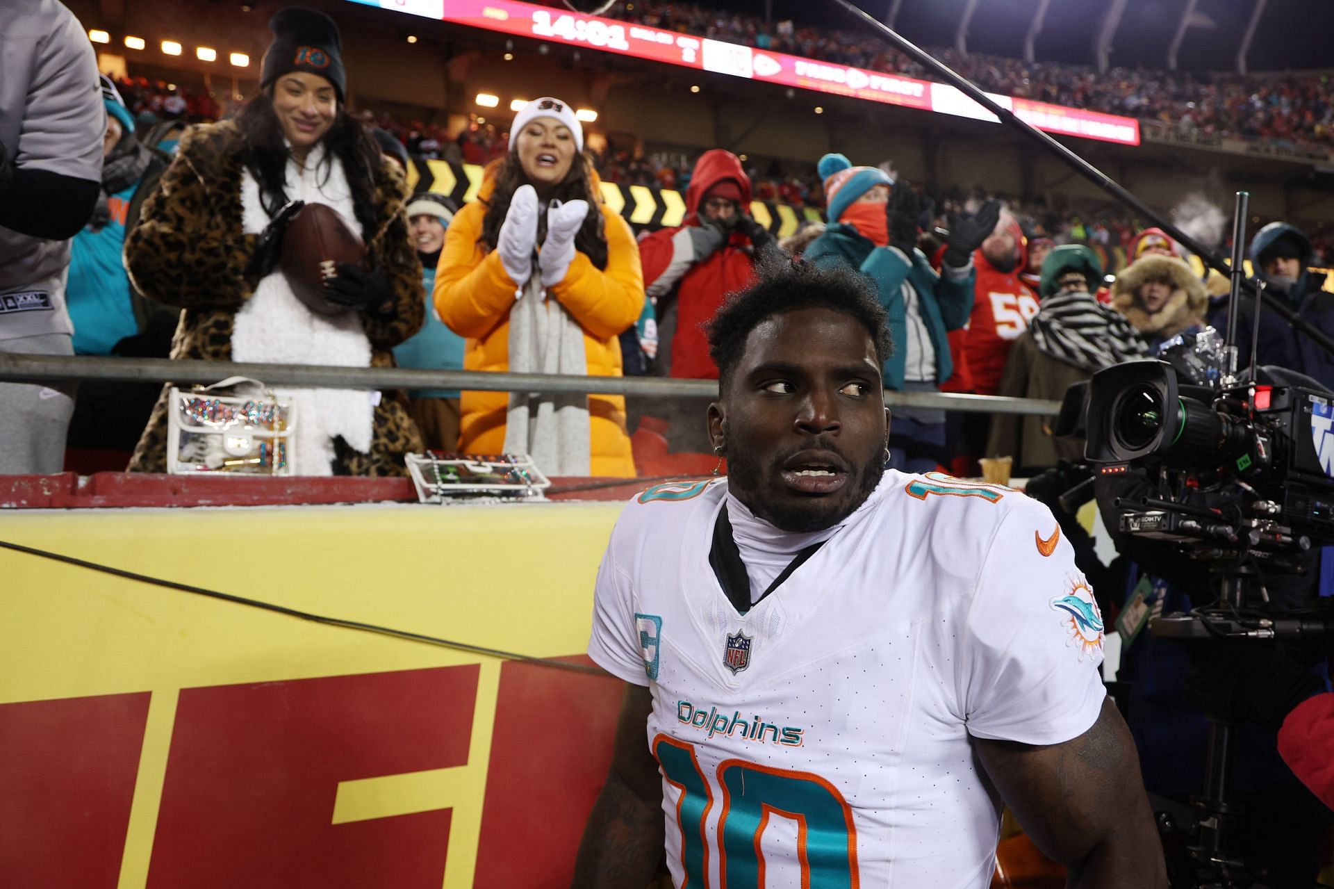 Tyreek Hill at AFC Wild Card Playoffs - Miami Dolphins v Kansas City Chiefs