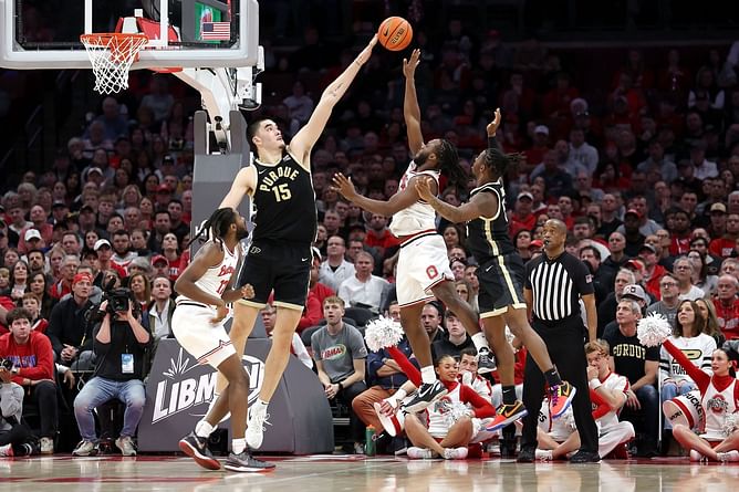 Popular CBB analyst Gary Parrish names 3 teams that “separated completely from the rest of the pack” ft. Zach Edey’s Purdue