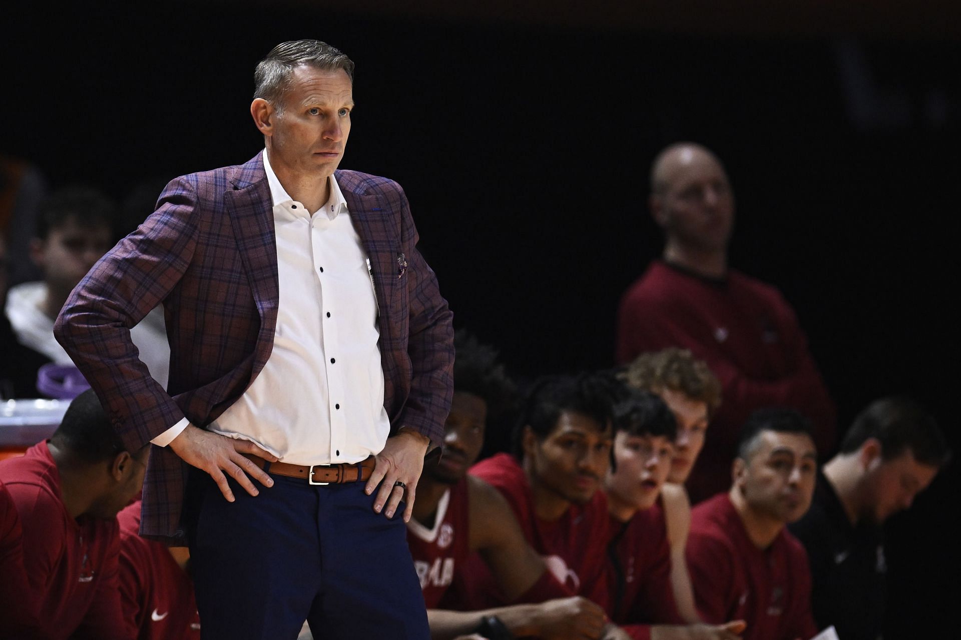 Nate Oats on the sidelines