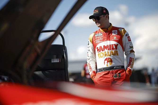 Erik Jones aims high at Bristol, confronts the huge task of 'trying to keep up' for 500 laps in NASCAR Cup race