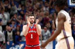 Hunter Dickinson injury update: NCAAB analyst drops promising take on Kansas Center ahead of 2024 NCAA tournament