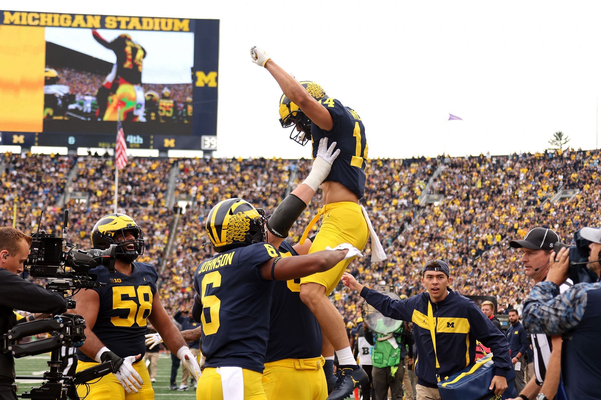 Who attended Michigan's pro day? NFL personnel flock at Ann Arbor as J