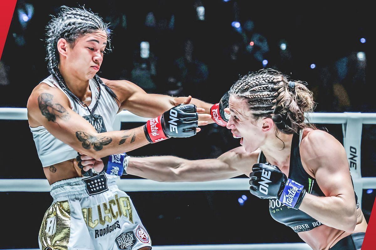 Allycia Hellen Rodrigues fighting Cristina Morales | Image credits: ONE Championship