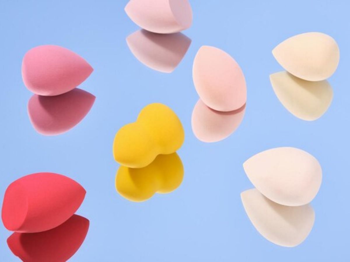 Makeup sponges (Image via Freepik)