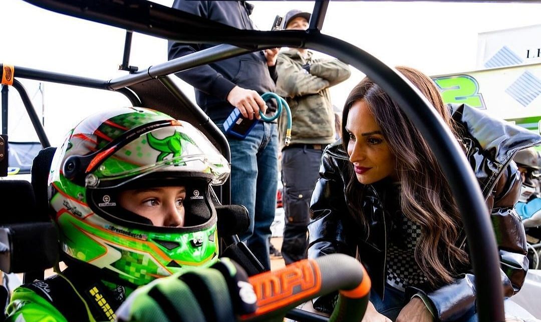 Samantha Busch with her son Brexton during the Millbridge Speedway race (Image from Instagram)