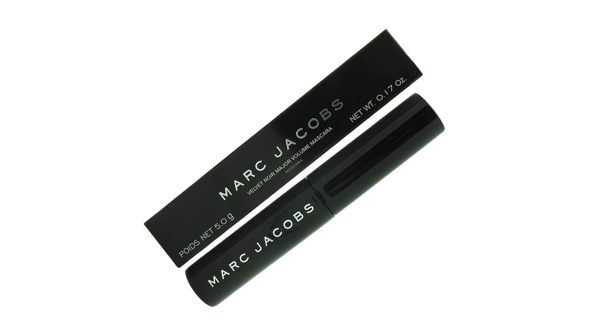 Marc Jacob Beauty&#039;s Velvet Noir Major Volume Mascara ( Image via Amazon)