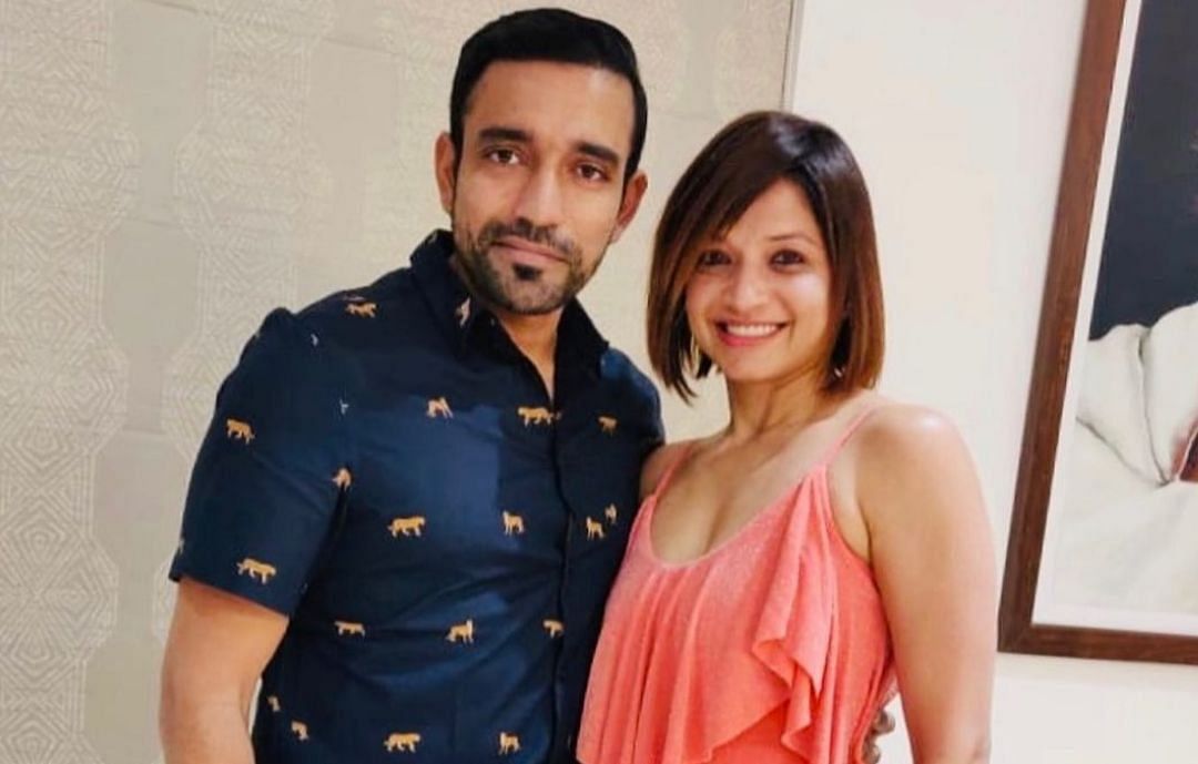 Robin Uthappa with his wife