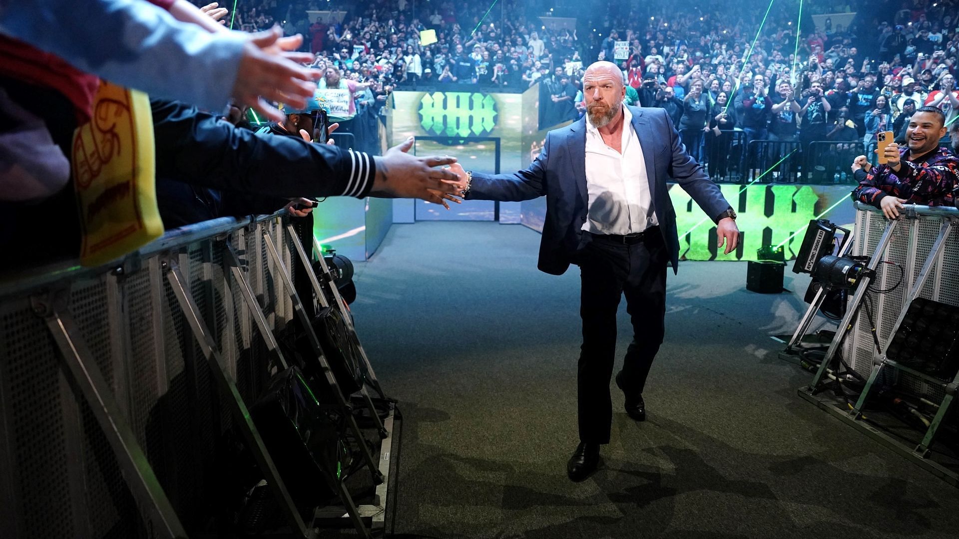 Triple H greets the WWE Universe to kick off RAW