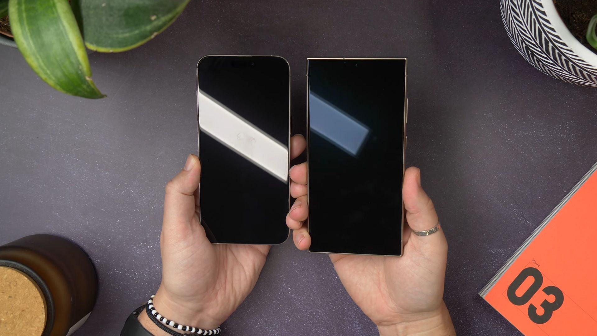 Samsung Galaxy S24 Ultra vs iPhone 15 Pro Max display comparison (Image via Pocket-lint/YouTube)