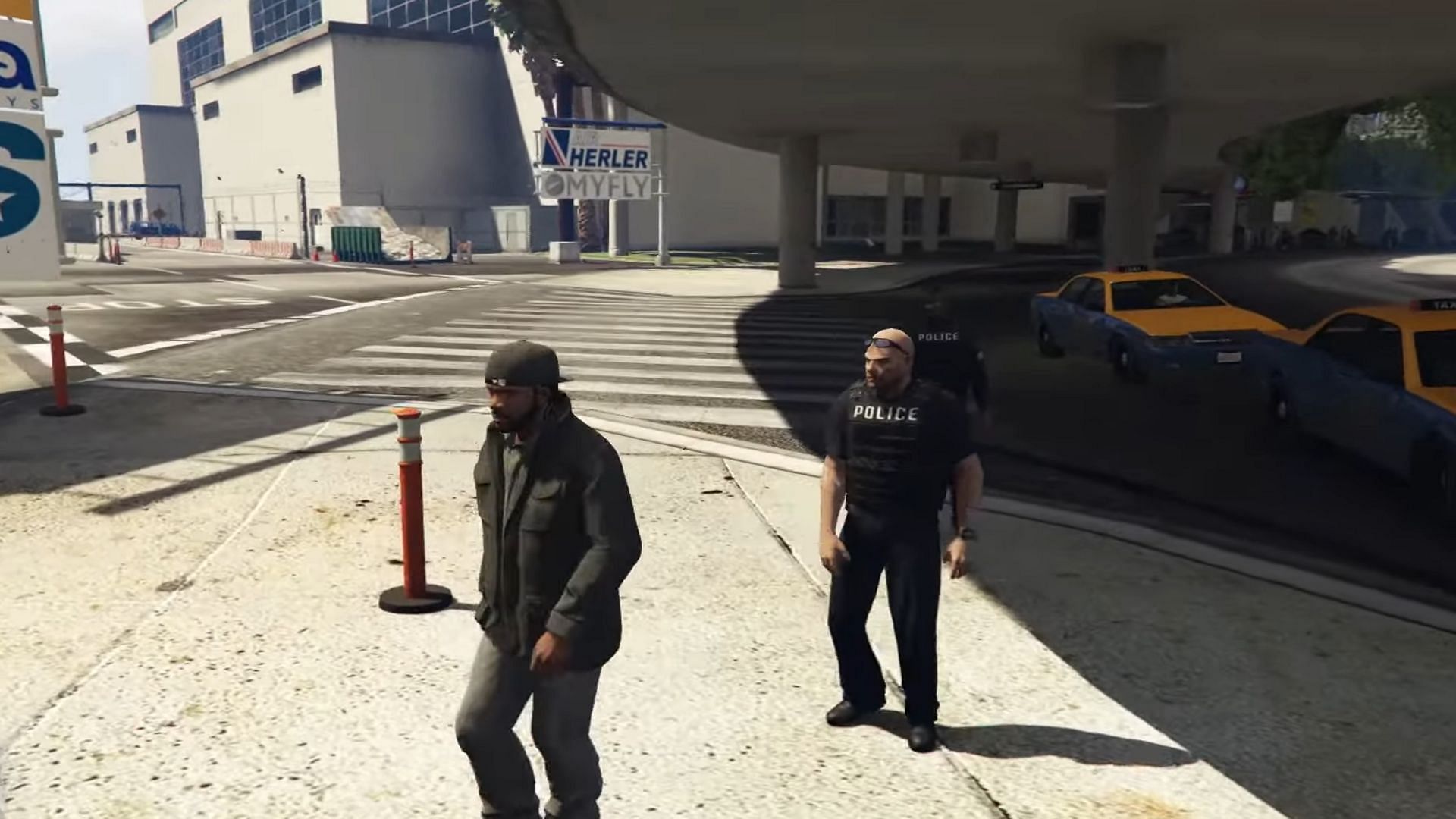 GTA 6 should have better cops (Image via YouTube/Slicc)