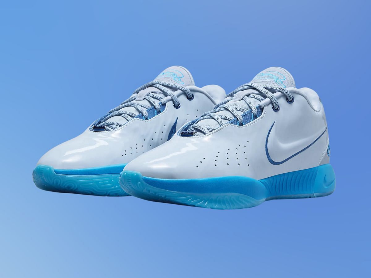 The Glacier Blue sneakers (Image via Nike)