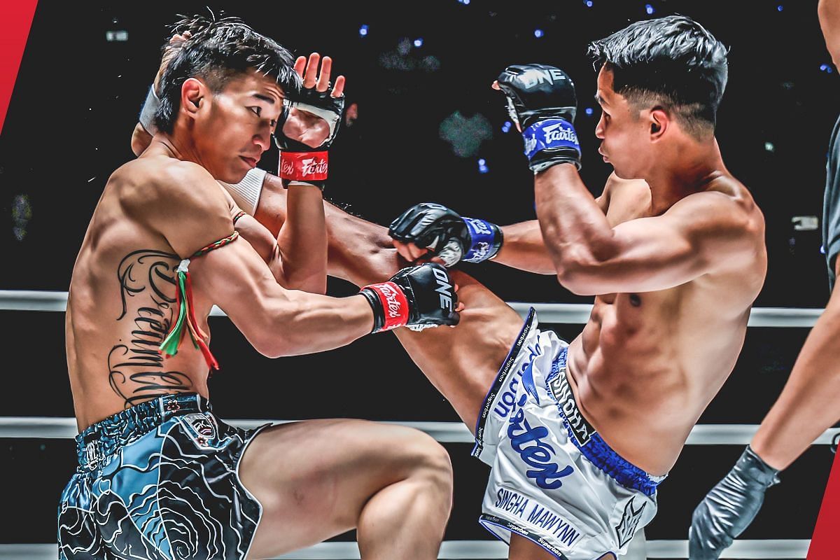 Superbon throws kick at Thai countryman Tawanchai at ONE Friday Fights 46