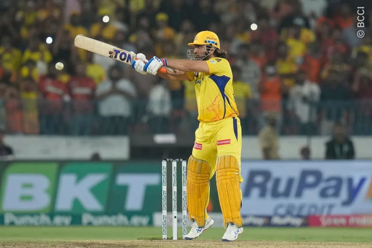 MS Dhoni faced just two balls [Image Courtesy: iplt20.com]