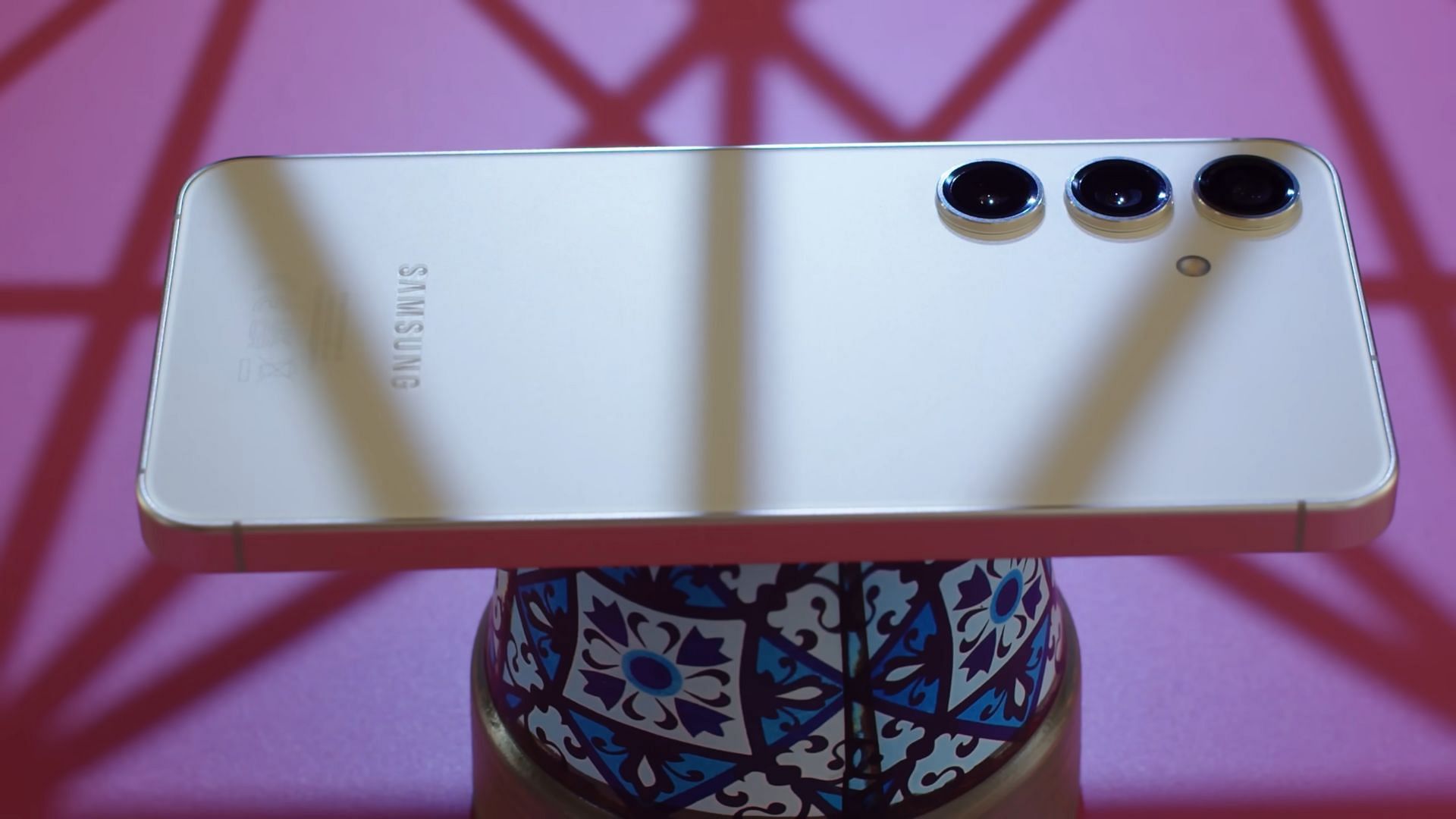 Samsung Galaxy S24 from the rear side (Image via GSMArena Official/YouTube)