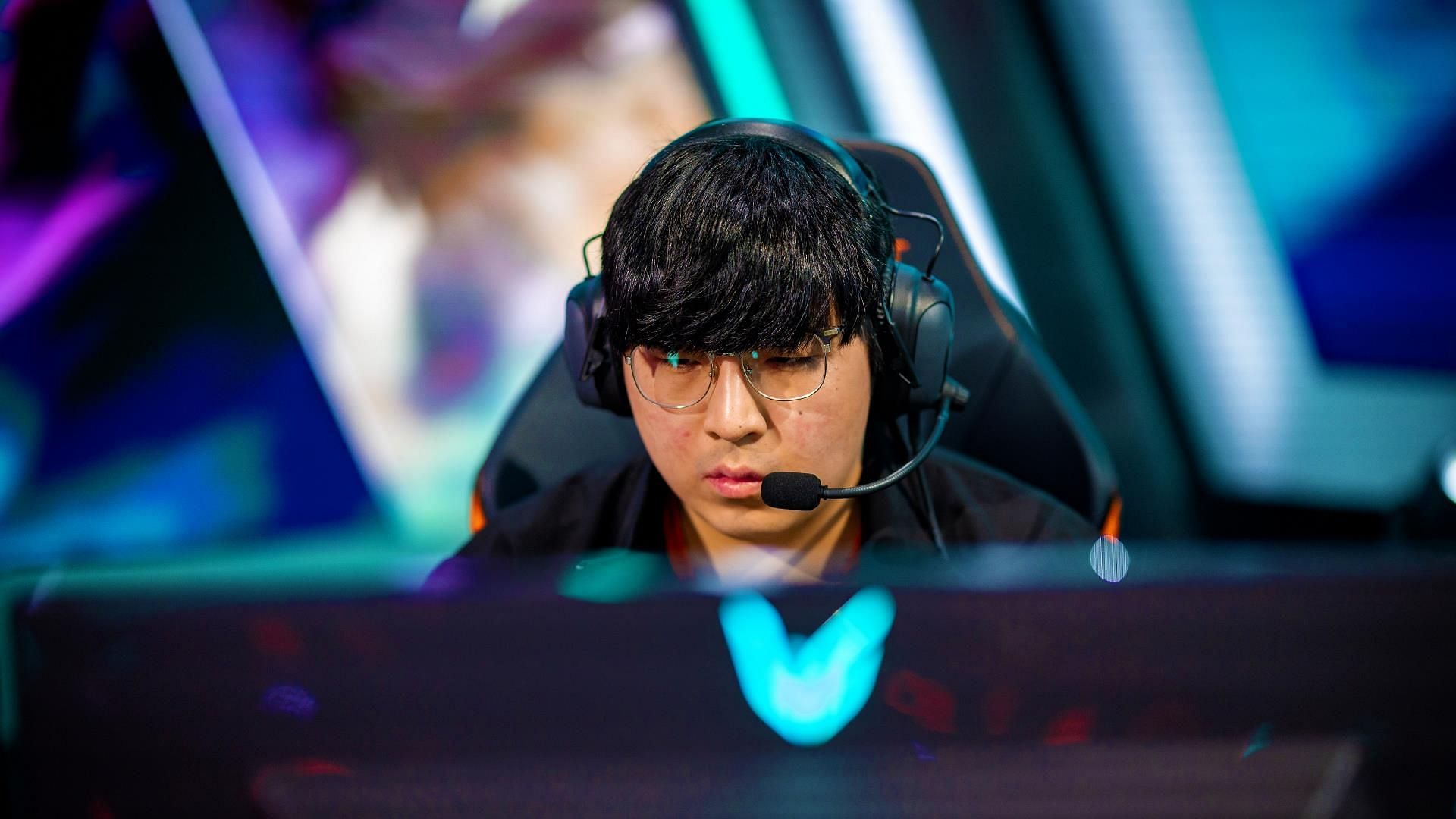 Fnatic&#039;s Oh &quot;Noah&quot; Hyeon-taek (Image via LEC)