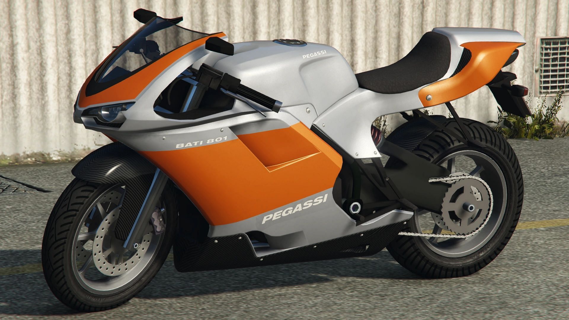 The Bati 801 is an amazing motorcycle. (Image via Rockstar Games || GTA Wiki/Switch101)