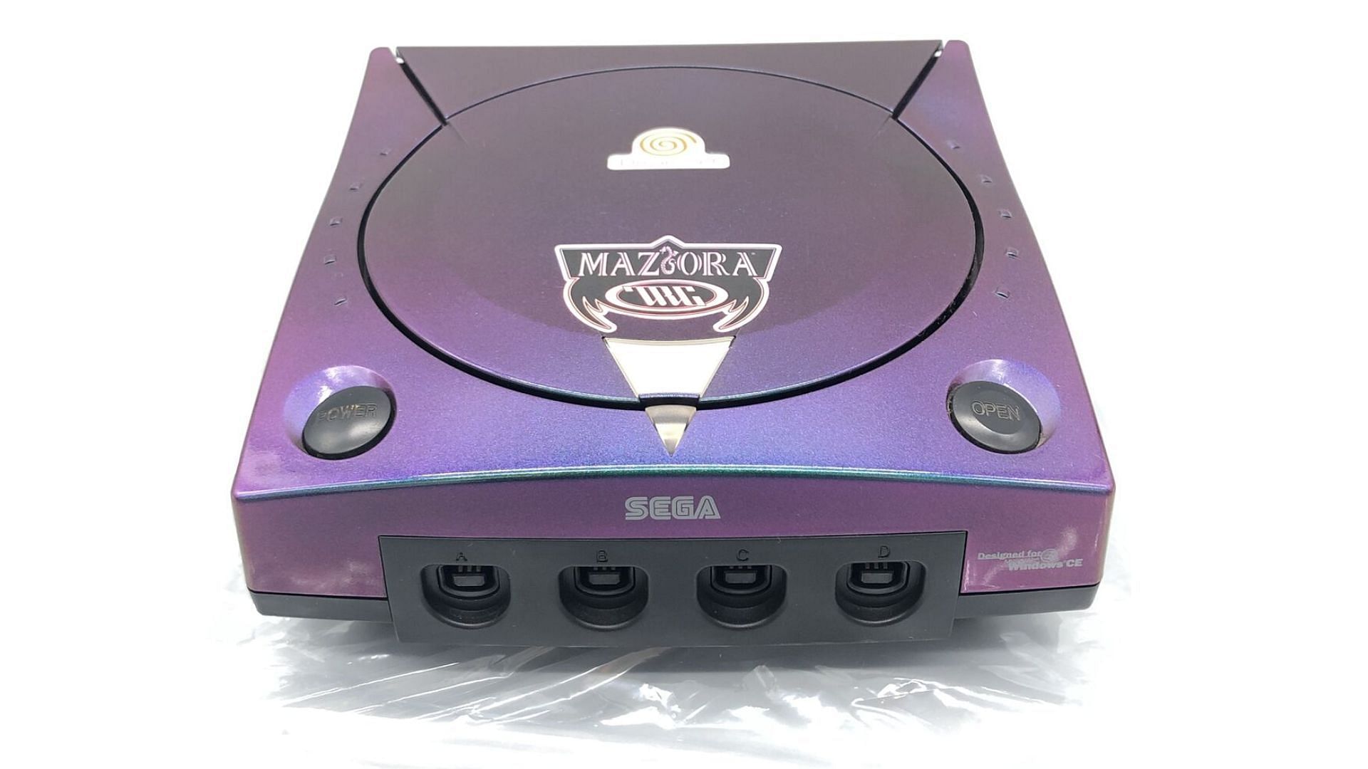 Coolest video game console to get now (Image via eBay/Sega)