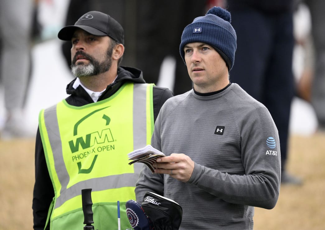 Who is Jordan Spieth's Caddie?