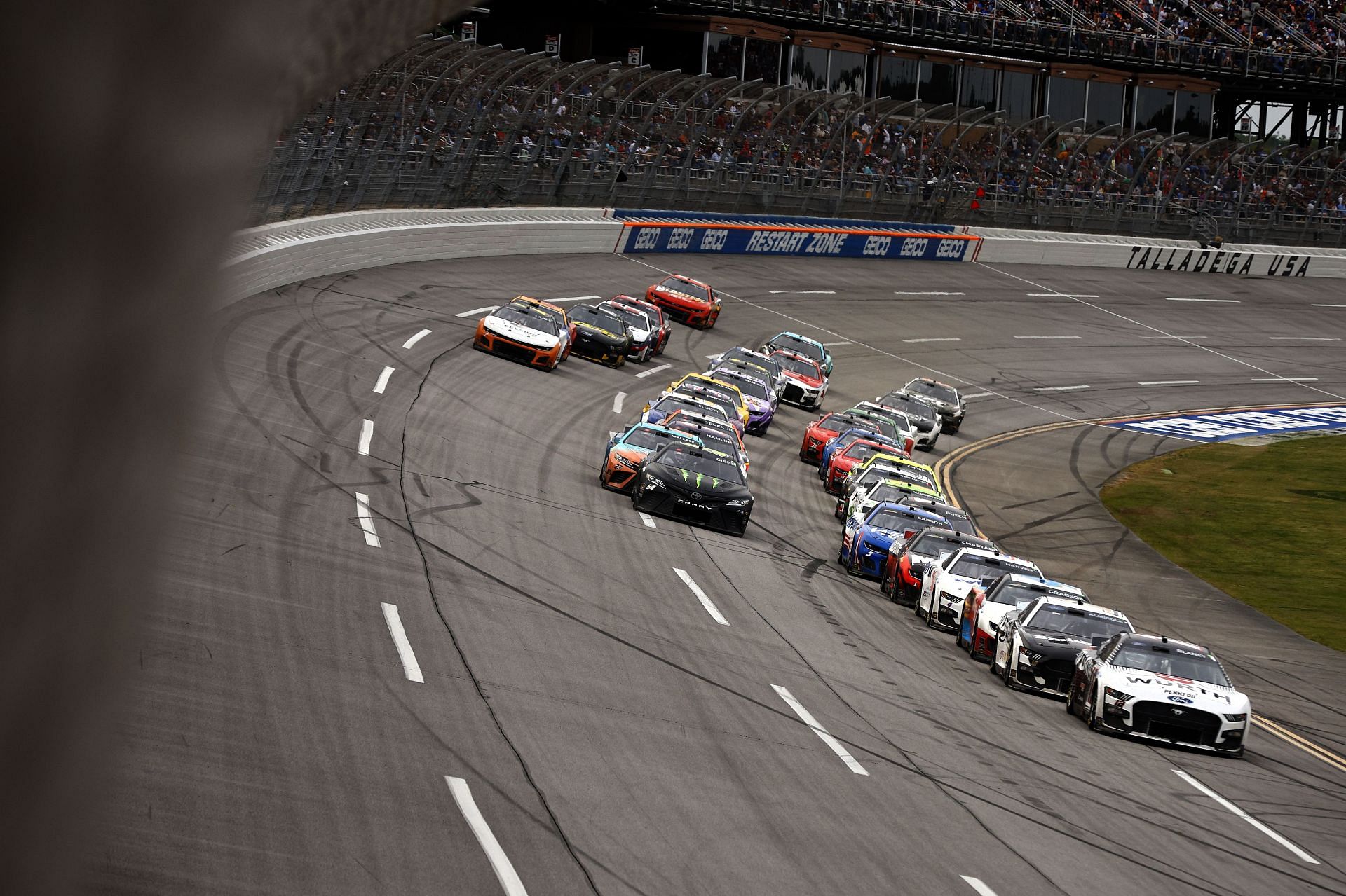 Is there a NASCAR race today? GEICO 500 Schedule, Start Time, & TV ...