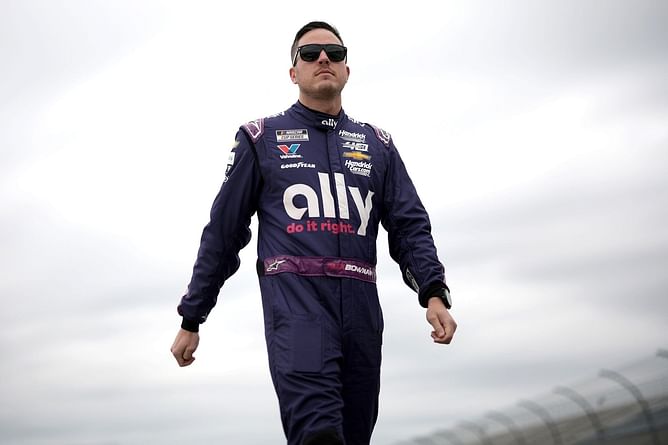 "P8 here is pretty bad for me" - Alex Bowman's consistency climbs but Dover finish leaves room for growth