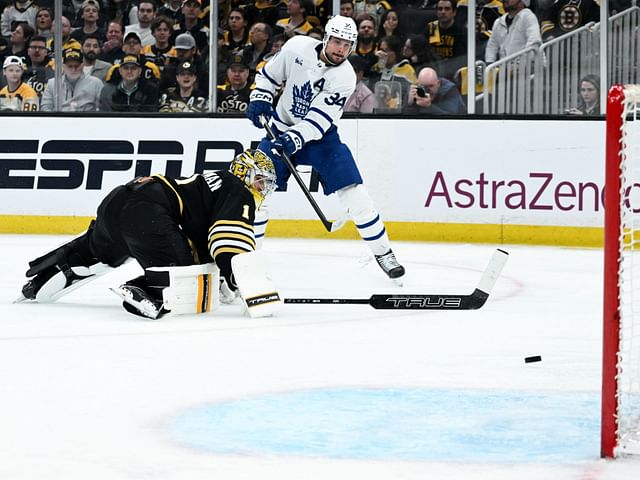 Toronto Maple Leafs v Boston Bruins - Game One