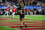 Missouri wide receiver #3 Luther Burden III