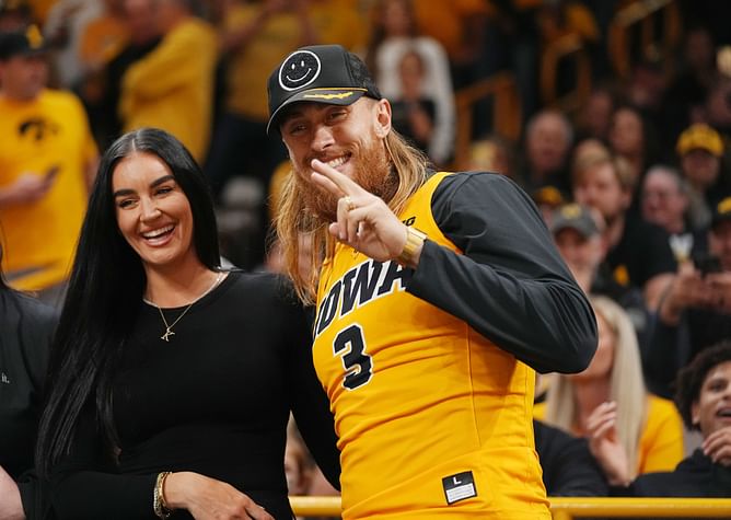WATCH: NFL star George Kittle's hilarious reactions caught on camera during Predators vs. Canucks game