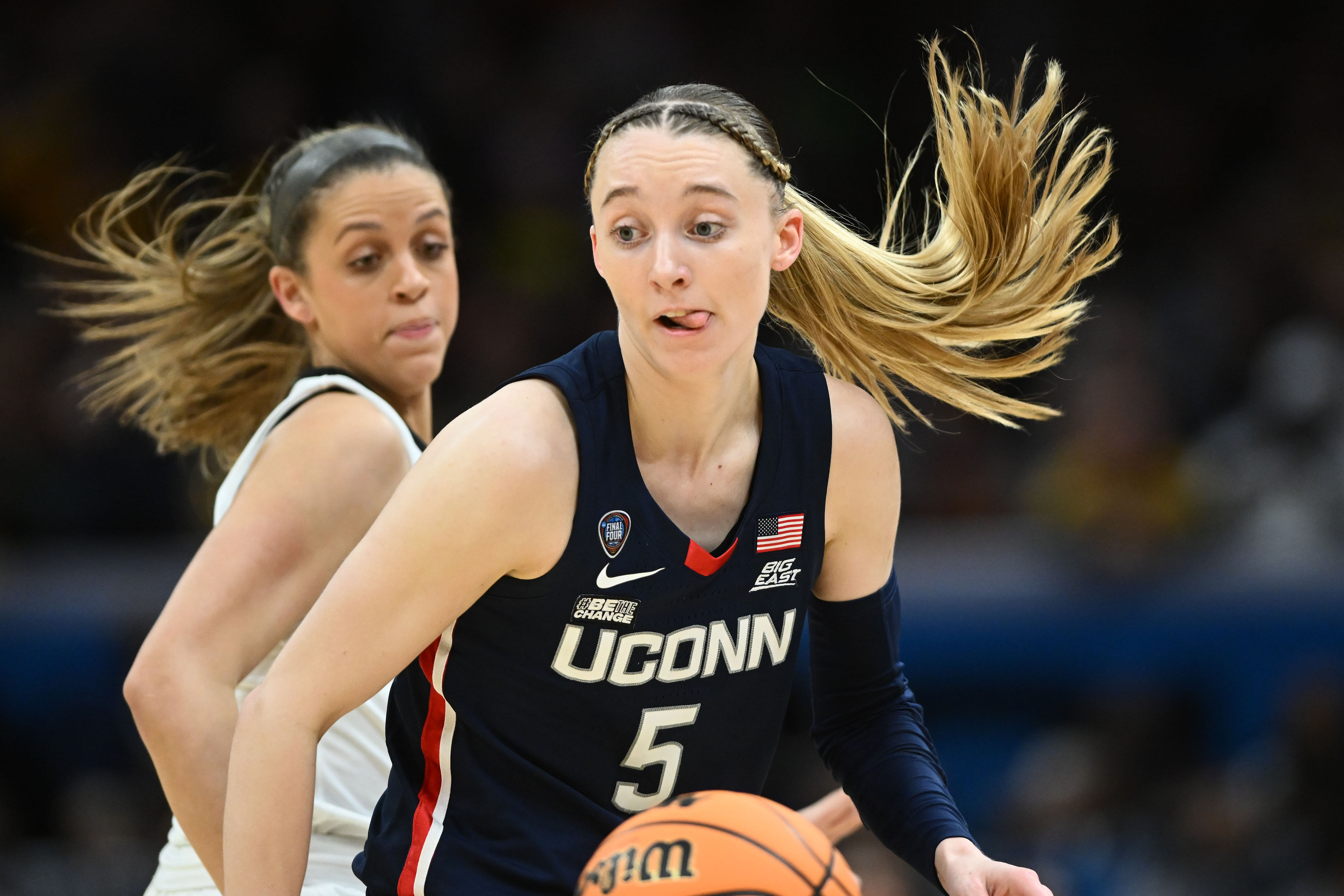 NCAA Womens Basketball: Final Four National Semifinal-Connecticut vs Iowa