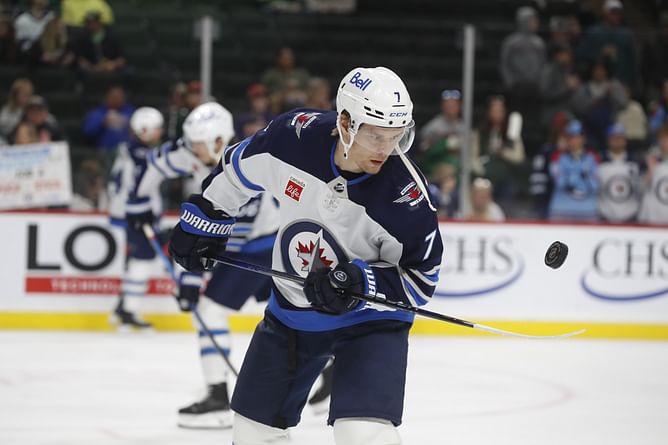 Vladislav Namestnikov Injury Update: Jets HC Rick Bowness provides latest on team's center