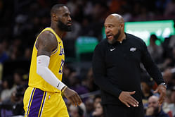WATCH: LeBron James recreates JR Smith moment after Darvin Ham's coaching staff refuses to use challenge