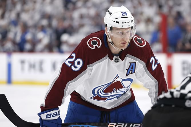 "We're not going to quit" - Nathan MacKinnon fires up his Avalanche teammates ahead of Jets Game 2