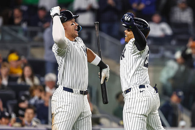 PHOTO: Austin Wells shares frame with Aaron Judge & Juan Soto while ...