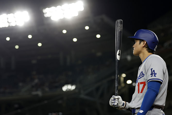 "The ball just does different things when it comes off his bat" - Dave Roberts praises Shohei Ohtani's extraordinary hitting prowess