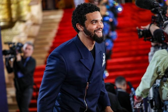 “Only a few more sleeps”- Former USC star Caleb Williams bids emotional farewell to luxurious L.A. penthouse after Bears move at 2024 NFL Draft