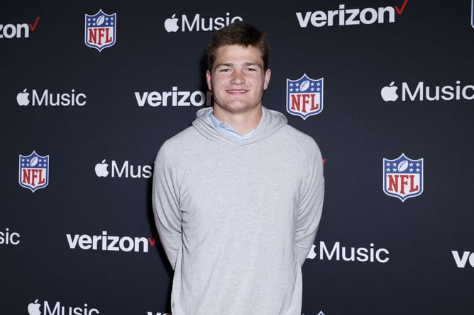 2024 NFL Draft: Insider lobbies for Patriots to ditch potential Drake Maye pick, trade down with Vikings