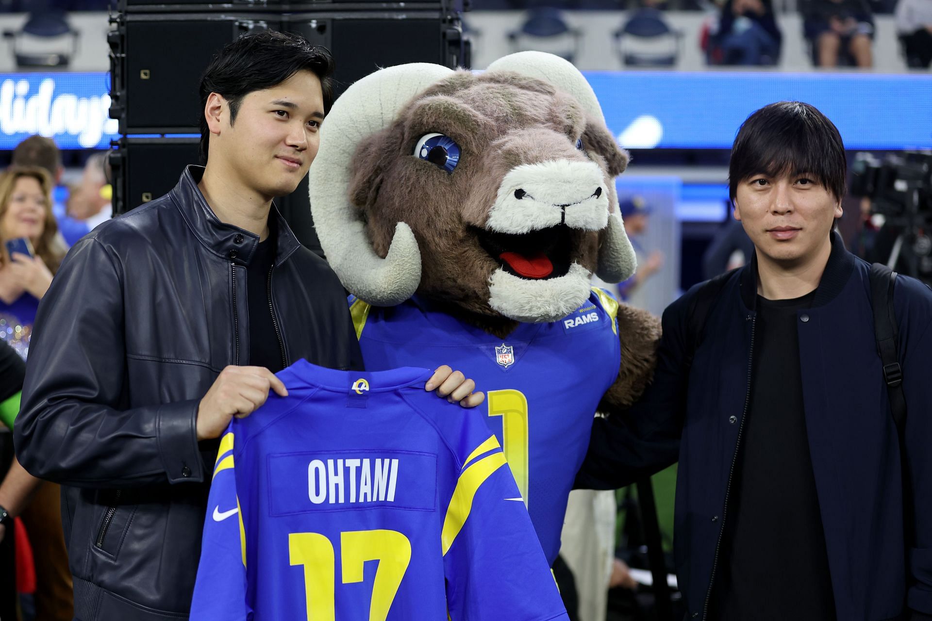 Shohei Ohtani and Ippei Mizuhara (Image via Getty)