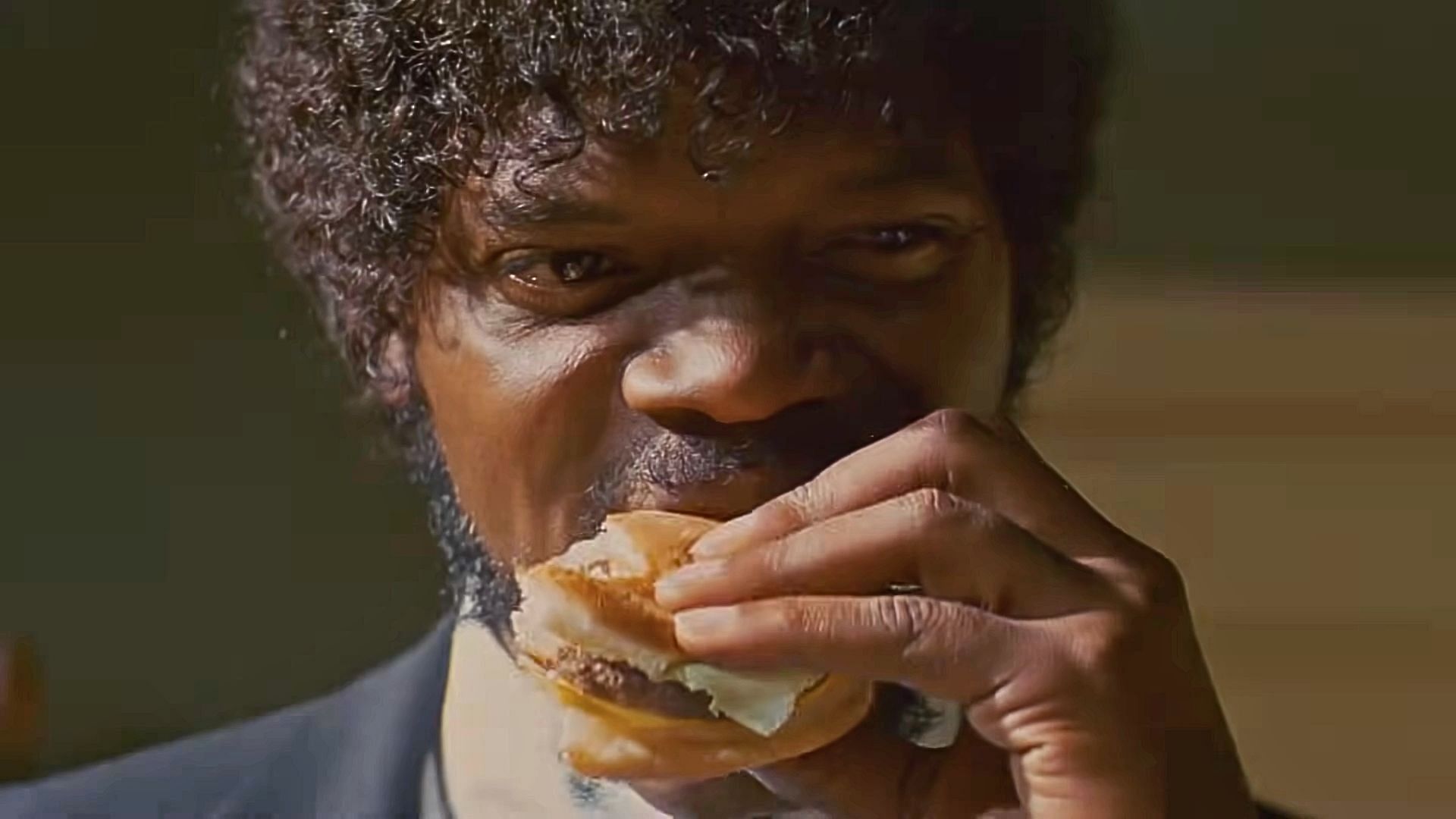There was a lot of gore and violence in Pulp Fiction (Image via YouTube/Miramax)