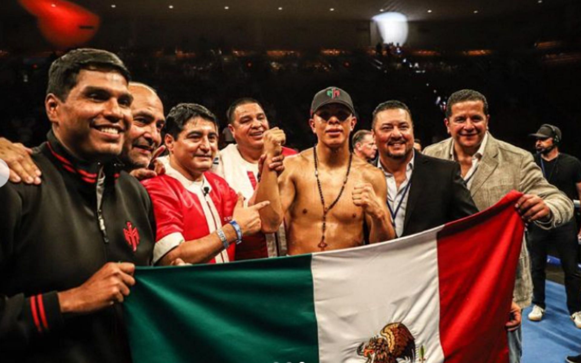 Why did Jaime Munguia leave Erik Morales? A look into Mexican boxing