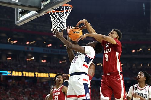 Rylan Griffen's ability to go above the rim can help Kentucky on the defensive side as he can go for the block and get some crucial rebounds.