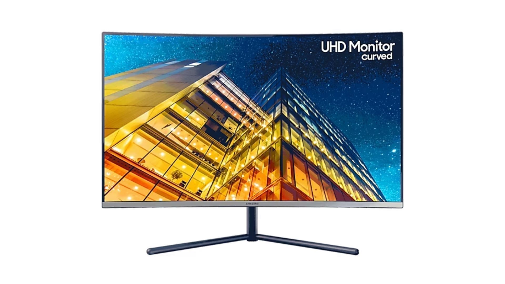 Curved gaming monitor at an affordable price (Image via Samsung)