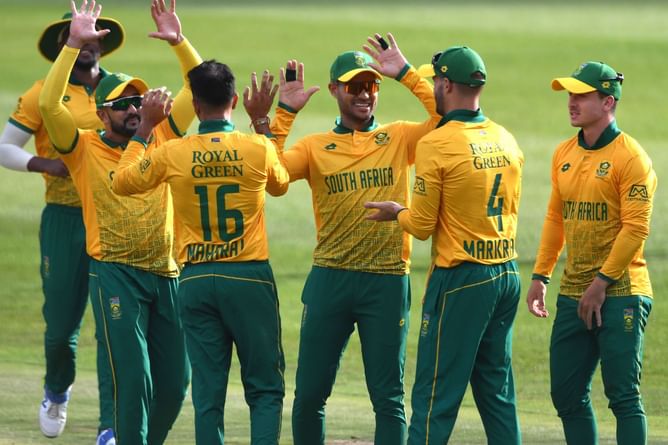 T20 World Cup 2024 : दक्षिण अफ्रीका ने किया 15 खिलाड़ियों का ऐलान, दिग्गज गेंदबाज की वापसी; 2 अनकैप्ड खिलाड़ियों को मिला मौका