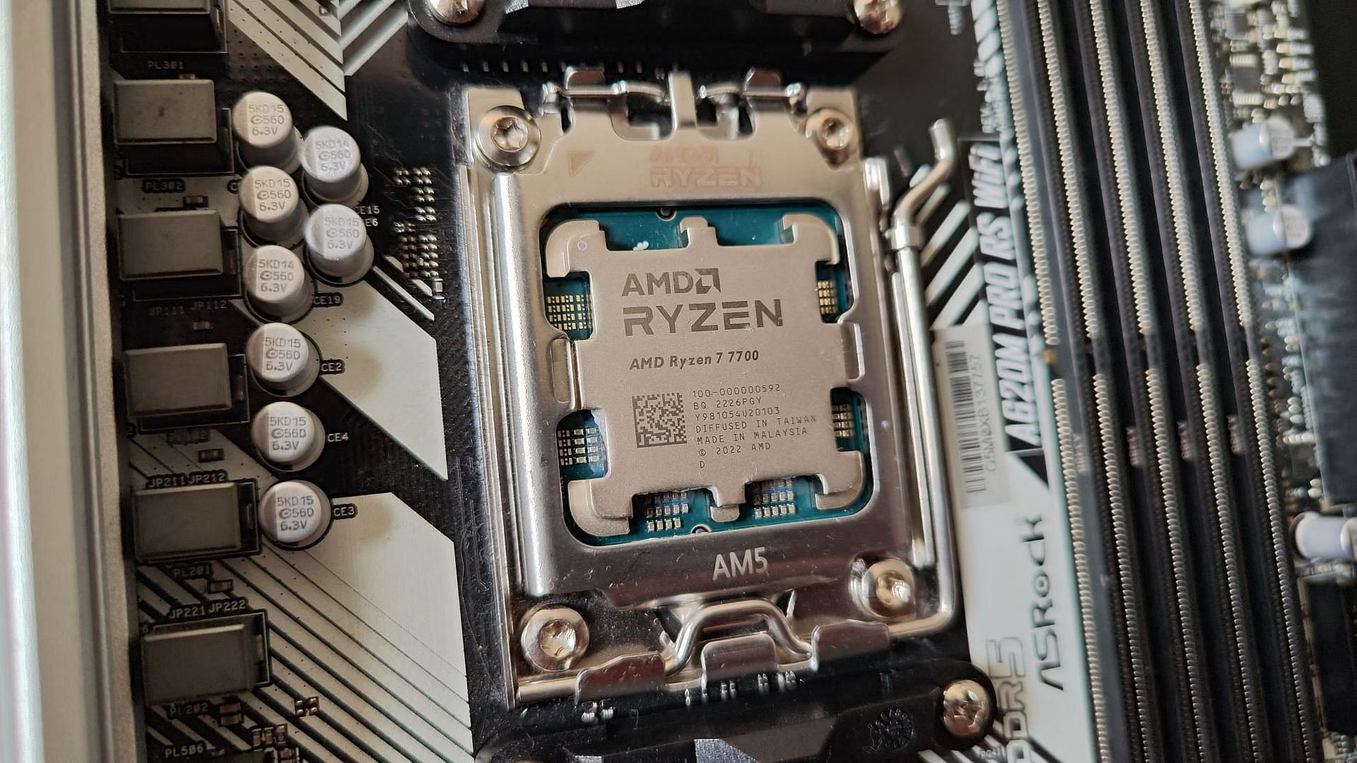 The AMD Ryzen 7 7700 is capable enough for gaming (Image via Sportskeeda)