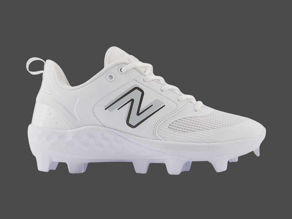 The New Balance Women&#039;s Fresh Foam Velo v3 Molded (Image via New Balance)