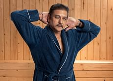"I am hottie, I am naughty, I am sixtyyyy" - Ravi Shastri’s latest picture takes internet by storm