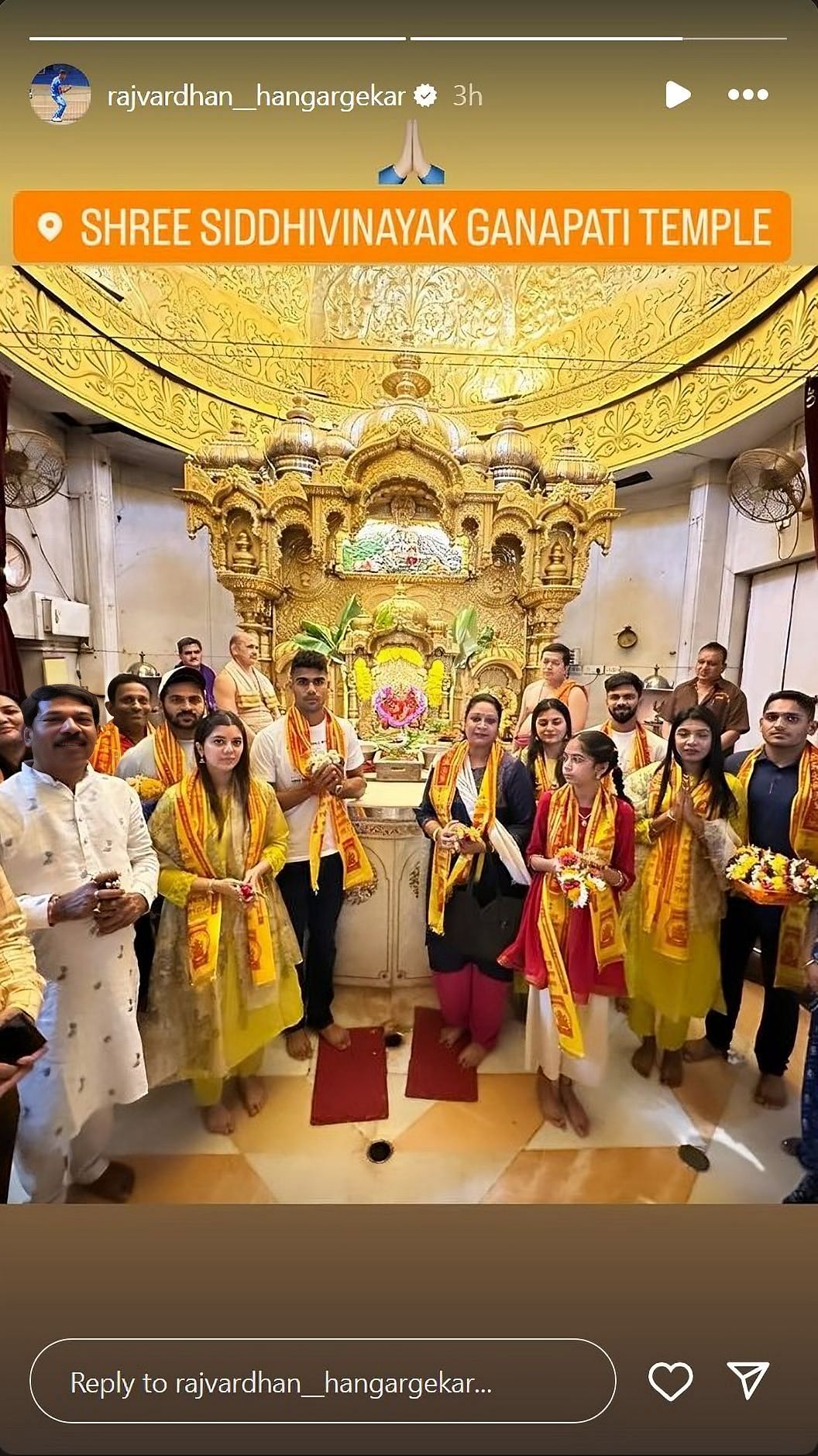 CSK players seek blessings at Siddhivinayak Temple in Mumbai.